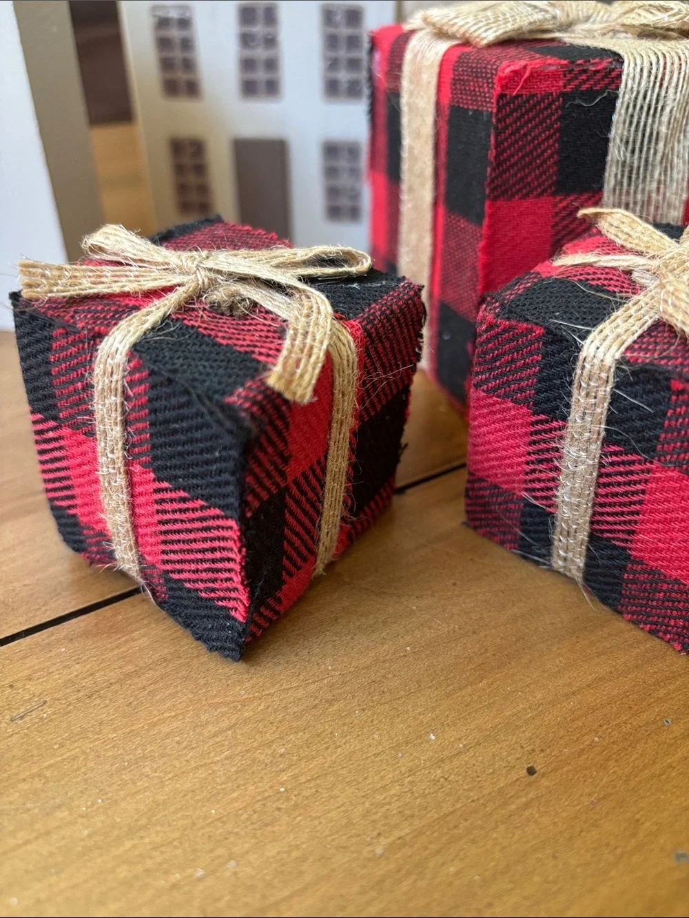 Rustic Buffalo Plaid Gift Box Holiday Set - Red and Black